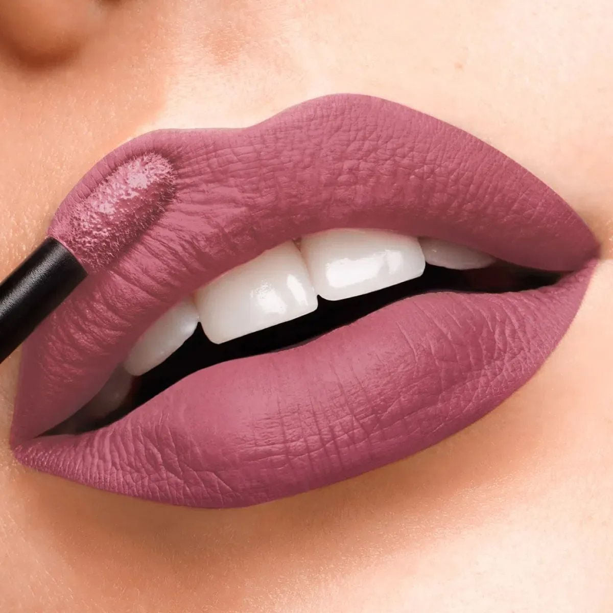 Labial Mate Studio Look - Nude Moon